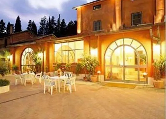 Otel Casale Dei Massimi 2*