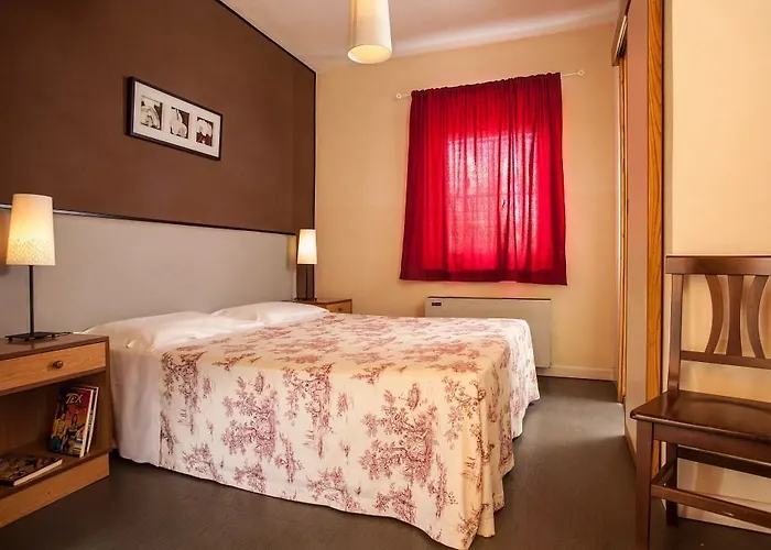 Otel Casale Dei Massimi 2*